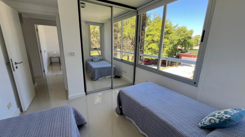 Departamento moderno en venta en Rincon del indio